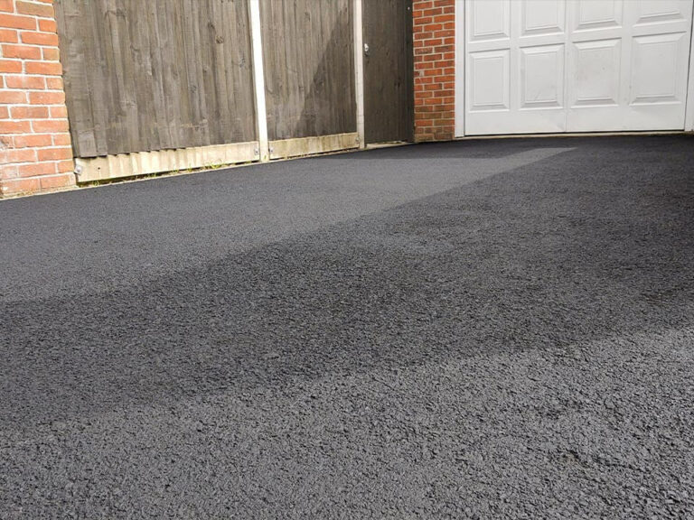 Tarmac driveway construction in Warlingham