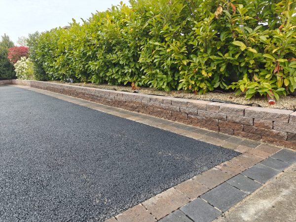 Asphalt driveway installation in Bletchingley, Surrey