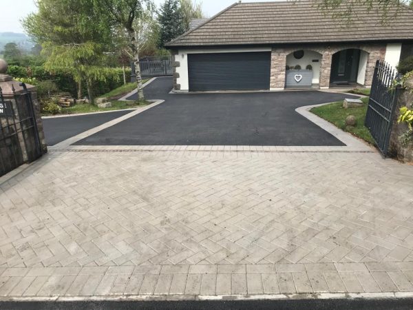 Asphalt driveway installation in Chislehurst, Kent