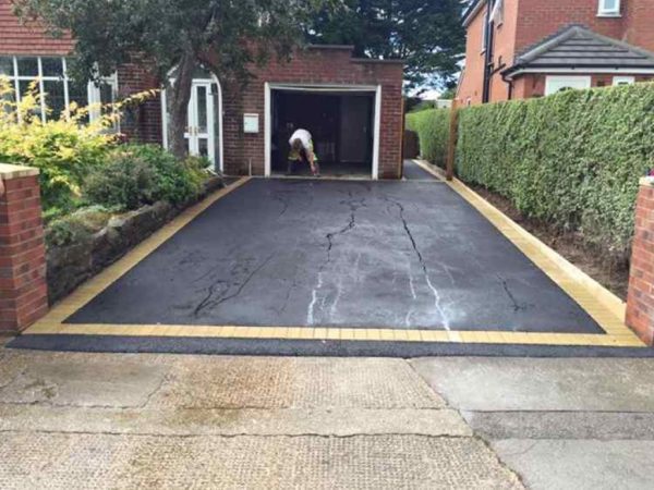 Asphalt driveway installation in Eastfields