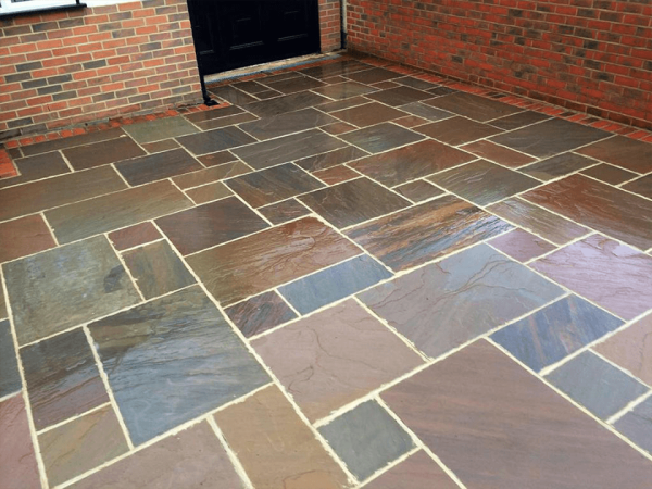 Installing a new patio in Knockholt, Kent