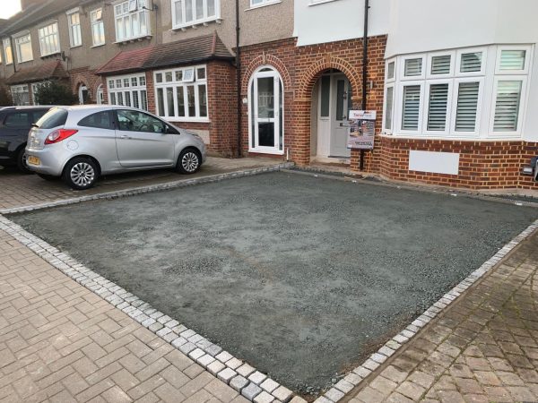 Laying Driveway Sidlow, Surrey